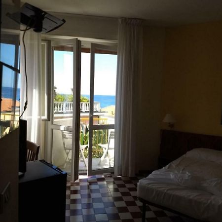Hotel Della Punta Bordighera Εξωτερικό φωτογραφία